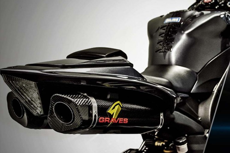 Graves ท่อไททาเนียมสำหรับ Yamaha YZF-R1
