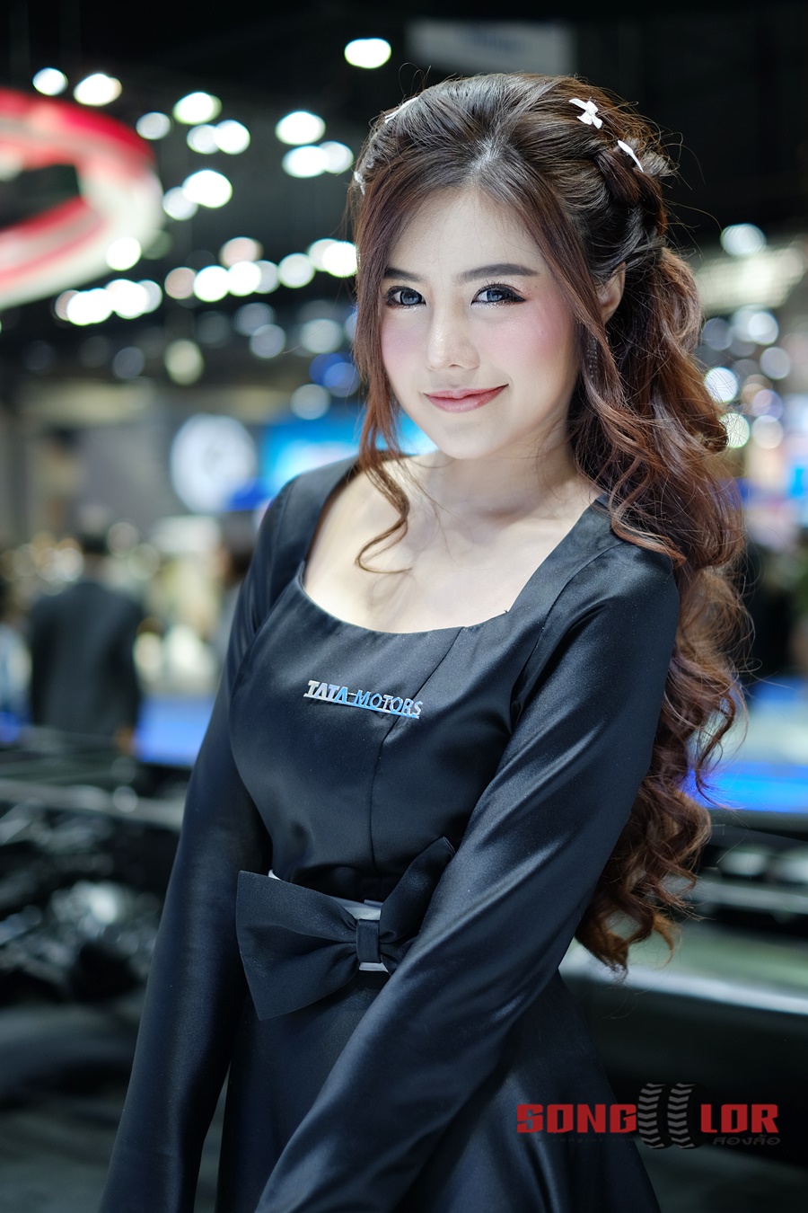 รวมภาพพริตตี้ สวยใส น่ารักสุดๆ ในงาน Motor Expo 2017