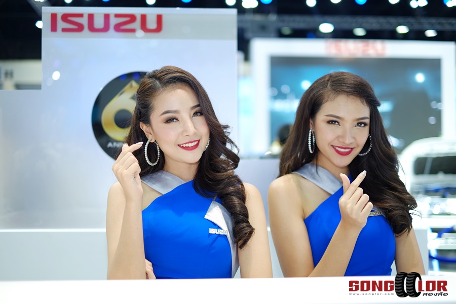 รวมภาพพริตตี้ สวยใส น่ารักสุดๆ ในงาน Motor Expo 2017