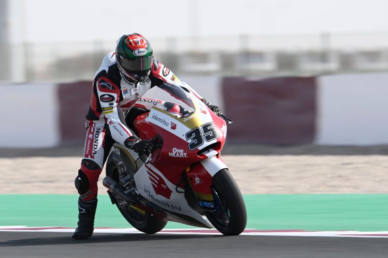 “นาคากามิ” คว้ากริด 11 โมโตจีพี “ก้อง-สมเกียรติ” ออกตัวแถว 6 ลุ้นสร้างเซอร์ไพรส์ โมโตทู สนามแรกที่กาตาร์