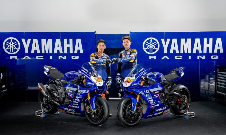 ยามาฮ่า ไทยแลนด์ เรซซิ่งทีม จับคู่ “แสตมป์-ตี” ควบ YZF-R1 ล่าแชมป์รุ่นใหญ่