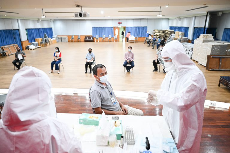 บริษัทกรังด์ปรีซ์ฯ ห่วงใยพนักงานจัดตรวจหาเชื้อโควิด-19 หลังจบงานบางกอก มอเตอร์โชว์ 2021