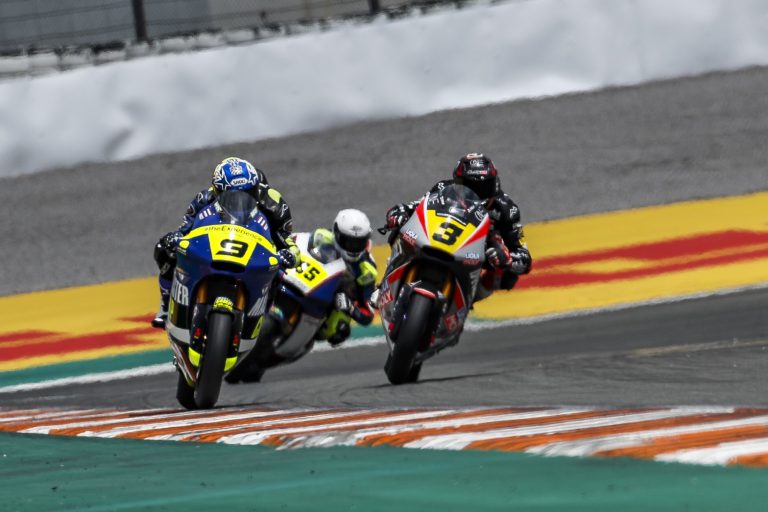 “เขมินท์” รั้งท็อปซิกซ์ หลังผ่าน 3 เรซ ศึกซีอีวี โมโตทู