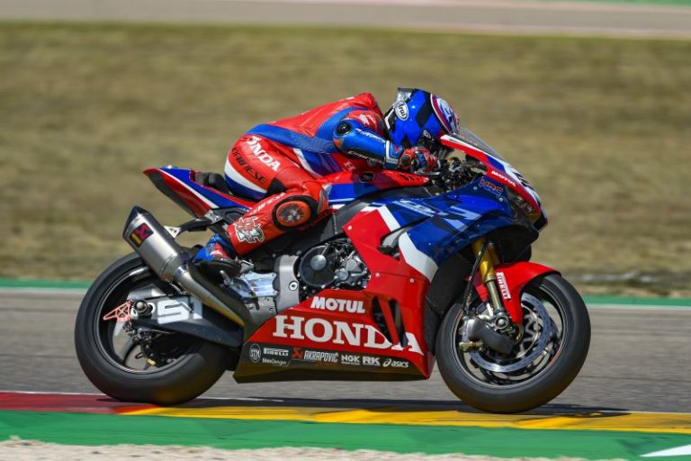 “เบาติสต้า-ฮาสลัม” ซ้อมหรูควบ CBR1000RR-R รั้งท็อปไฟว์ เวิลด์ ซูเปอร์ไบค์ สนามแรก