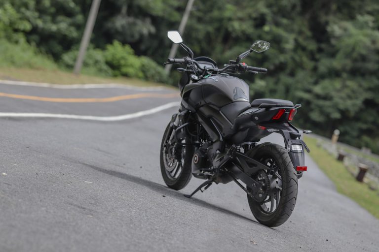 กระหึ่มวงการมอเตอร์ไซค์ Bajaj Dominar 250 สปอร์ตทัวร์เรอร์ Entry Class ออฟชั่นจัดเต็ม เปิดตัวในไทยอย่างเป็นทางการ เคาะราคา 1.05 แสนบาท