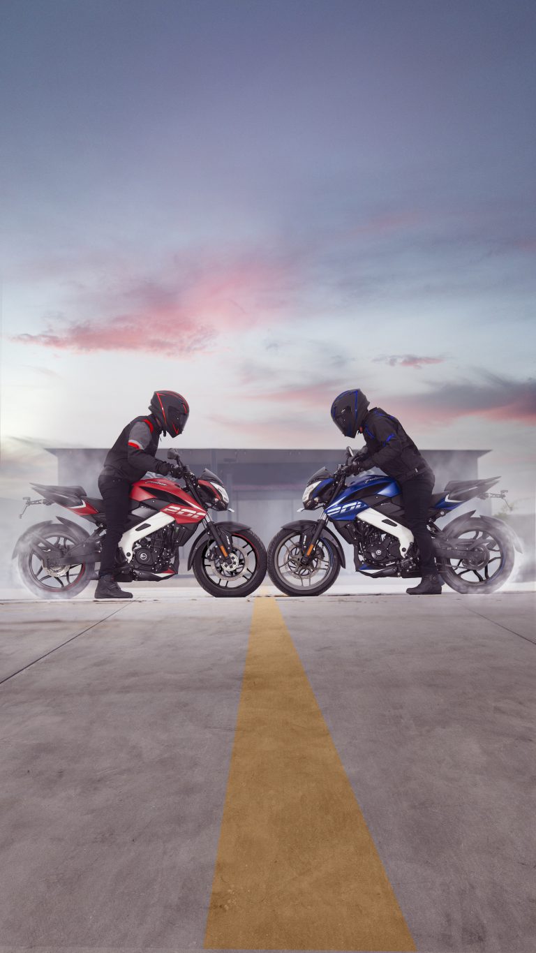 Bajaj อัดแคมเปญพิเศษ สุดขีด…สุดคุ้ม “Bajaj Big Deal Big Day” พร้อมเสริมทัพสปอร์ตไบค์ “Bajaj Pulsar RS200, Exciting Your New Colors” เข้าสู่ตลาด