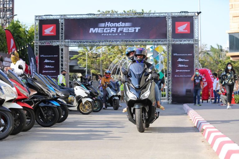 Honda Premium A.T. รวมพลบุก “Honda Mega Fest” แน่นขนัด Honda Premium A.T.